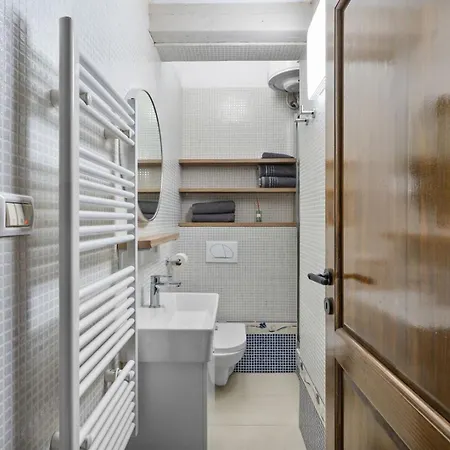 Sweet Escape Apartment *